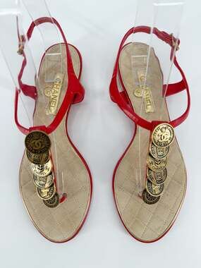Chanel CC Logo Sandals Quilted Red Leather Coin Embellished T Strap Size 36